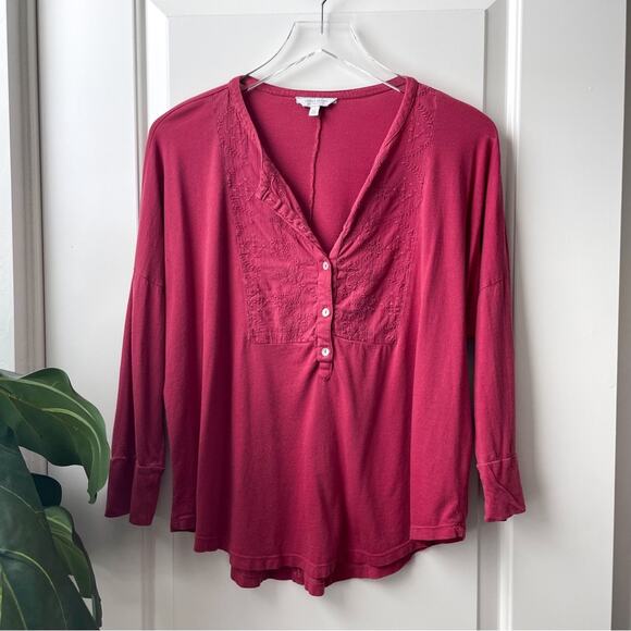 Lucky Brand Red Blouse Eyelet Button Henley Flowy Large - Picture 1 of 13